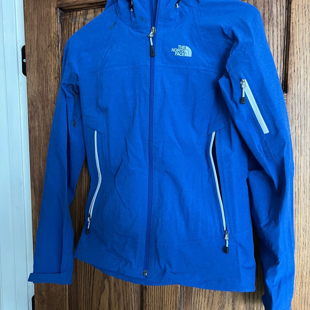 North face Women’s Raincoat